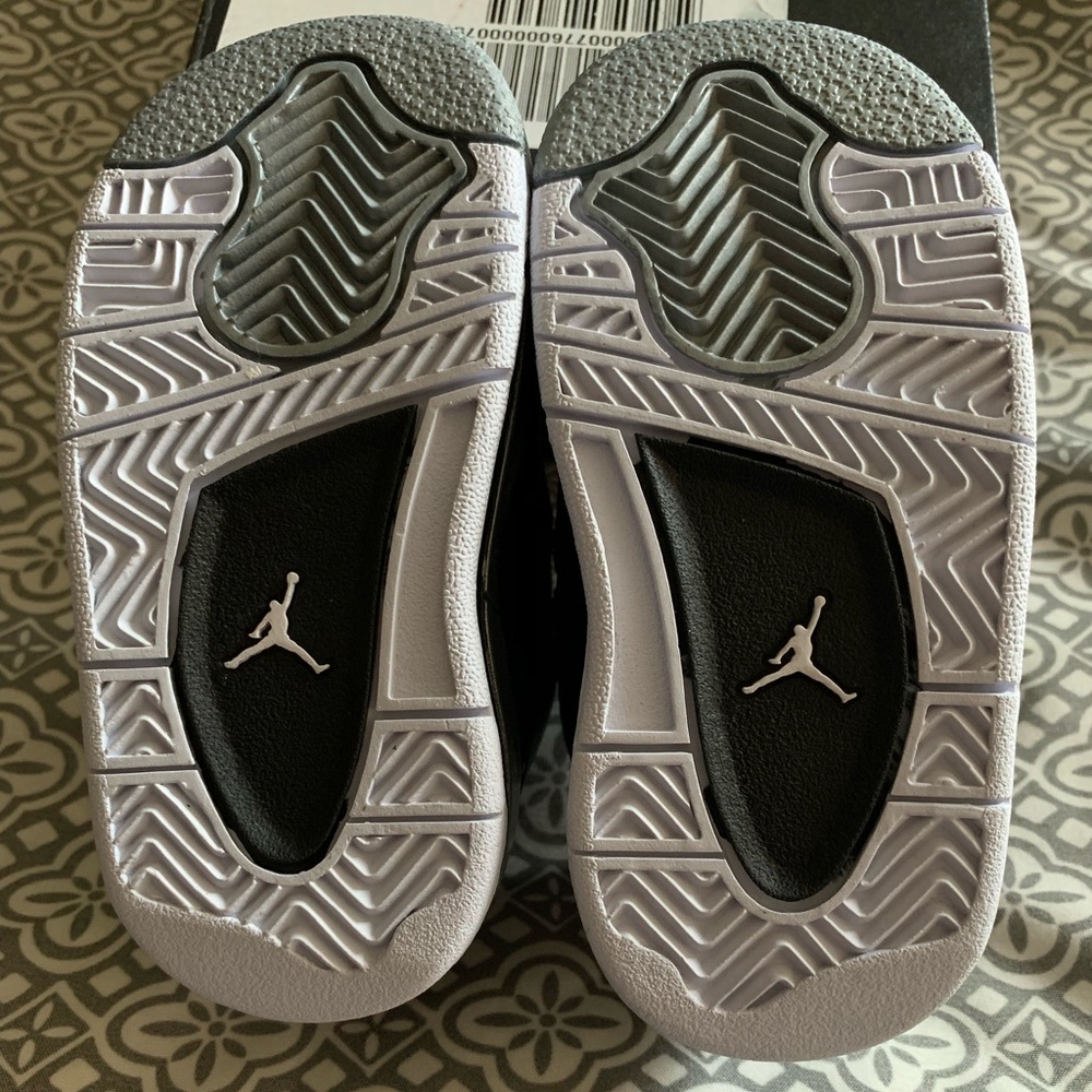 Jordan Flight 23 - Picture 4 of 5